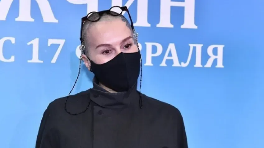 Певица Наргиз захотела признать власти РФ виновными в своем крахе в Европе