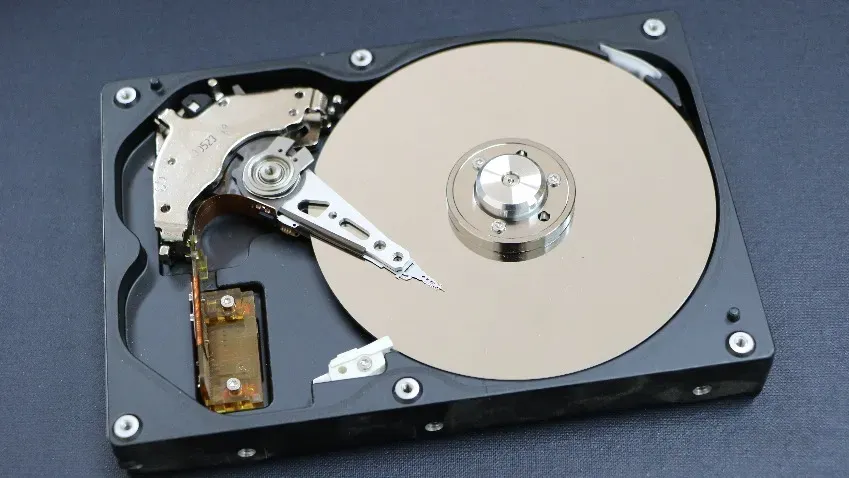 Trendfocus: продажи HDD накопителей за 2022 год упали почти в 2 раза