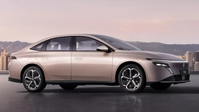 Новый Nissan N6 сочетает электромобиль с бензиновым генератором