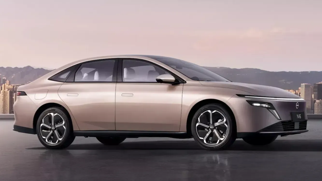 Новый Nissan N6 сочетает электромобиль с бензиновым генератором