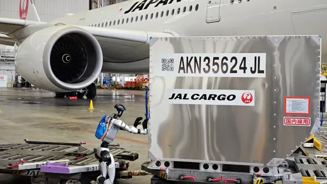 Japan Airlines внедряет роботов для обработки багажа в Токио