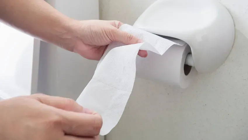 Daily Mail: неправильное подтирание туалетной бумагой может навредить здоровью