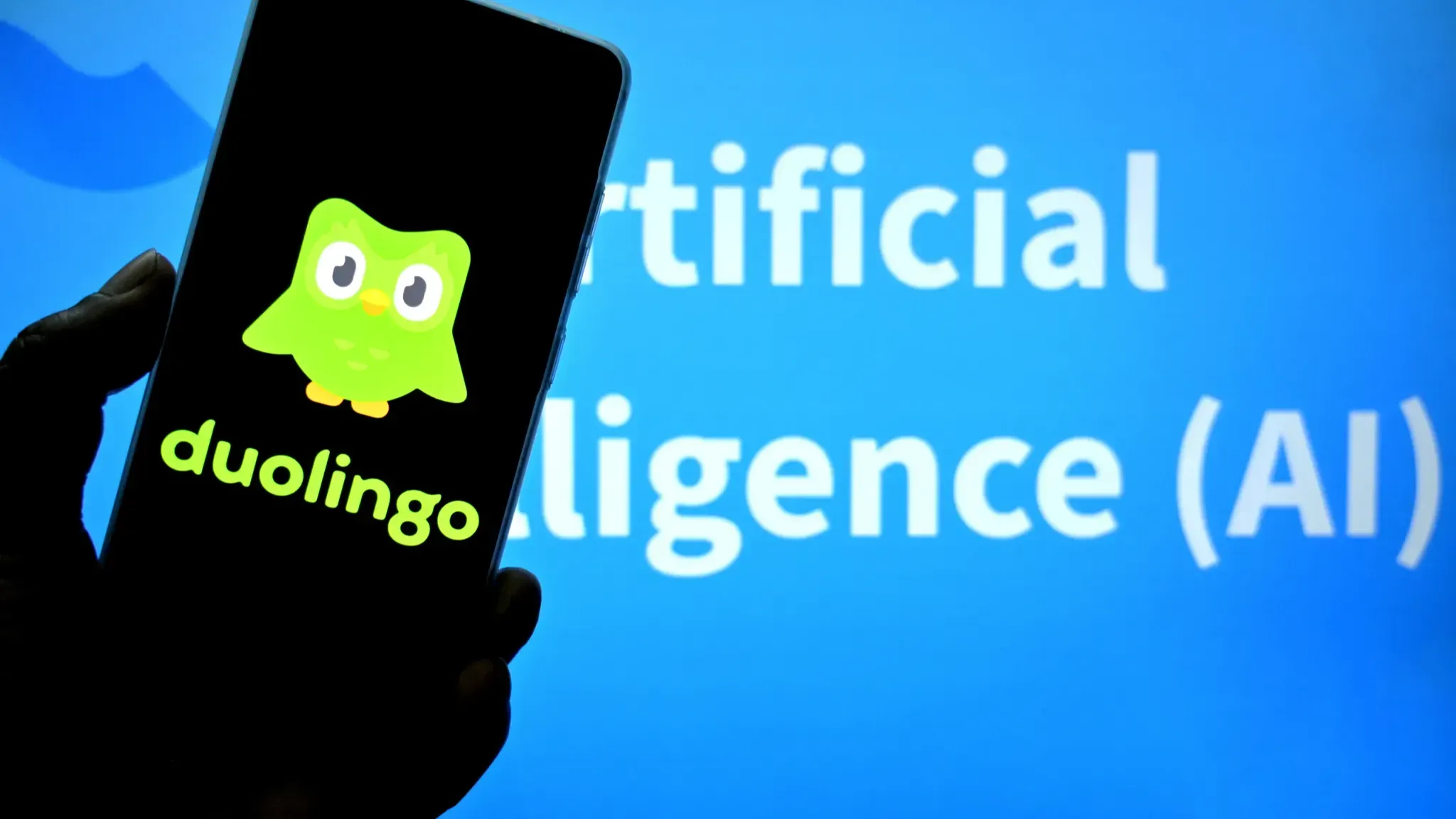 Глава Duolingo объяснил переход компании на модель с искусственным интеллектом