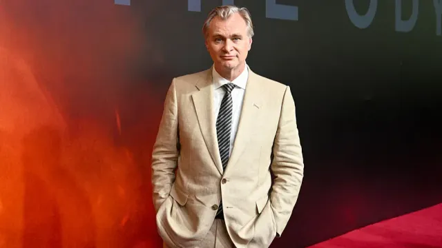 Режиссер Кристофер Нолан назвал искусственный интеллект троянским конем Режиссер Кристофер Нолан назвал искусственный интеллект троянским конем