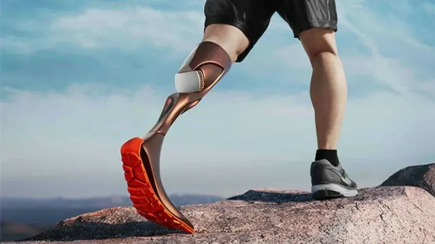 Создан бионический протез ноги, дополняющий нервную систему