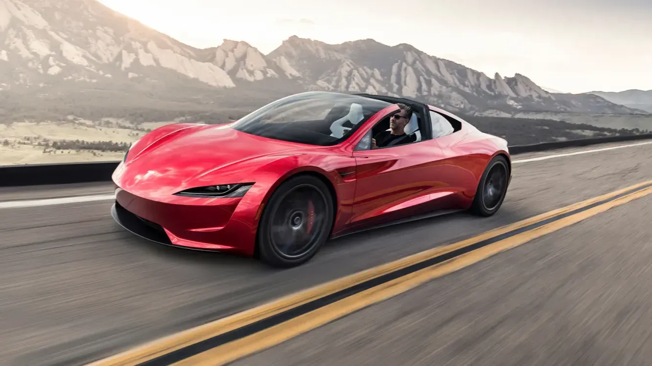 Tesla снова отложила выпуск долгожданного электроспорта Roadster