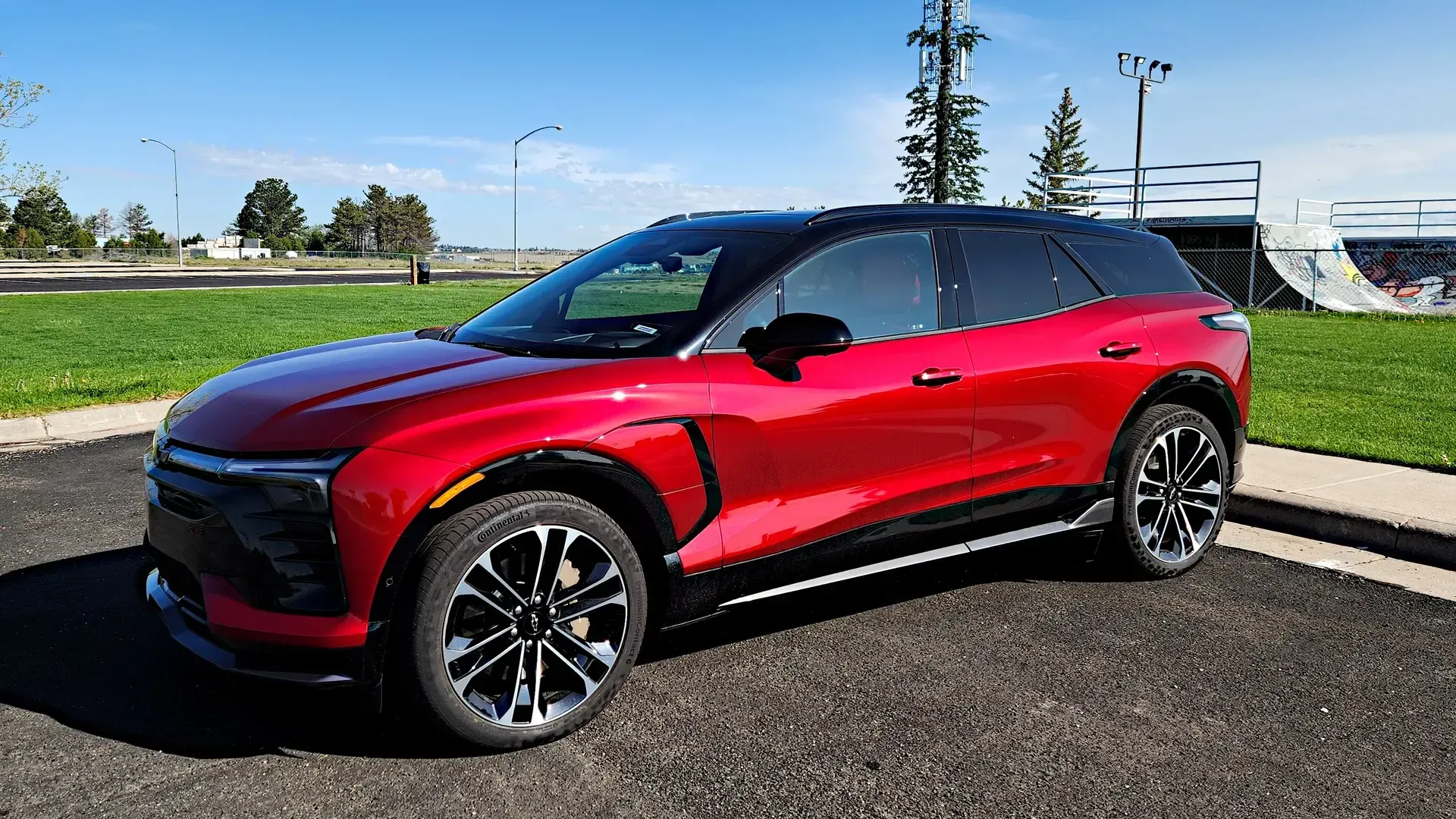 Chevrolet представила обновленный Blazer EV 2025 года