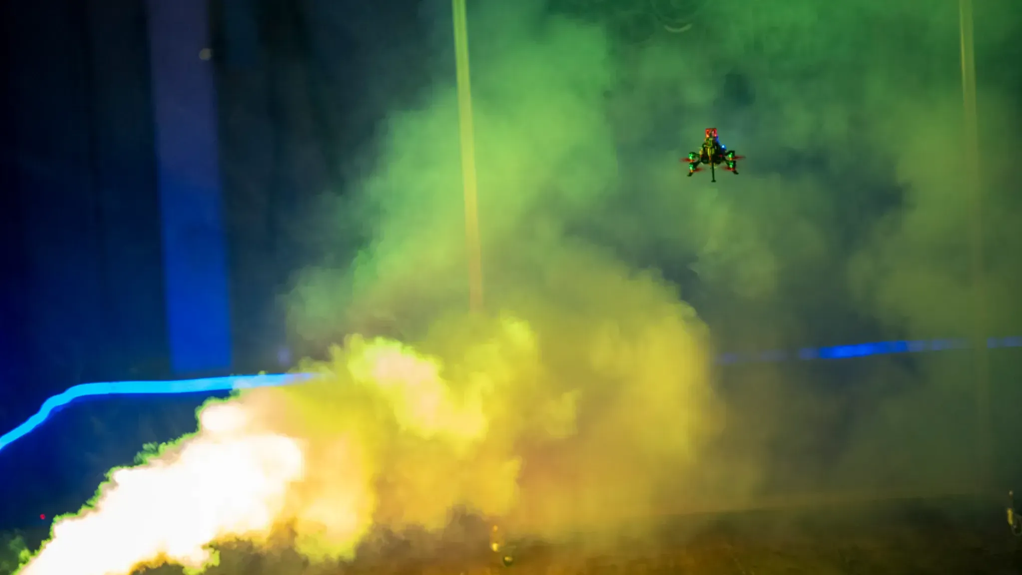 Роботы размером с ладонь используют ультразвук и ИИ для навигации