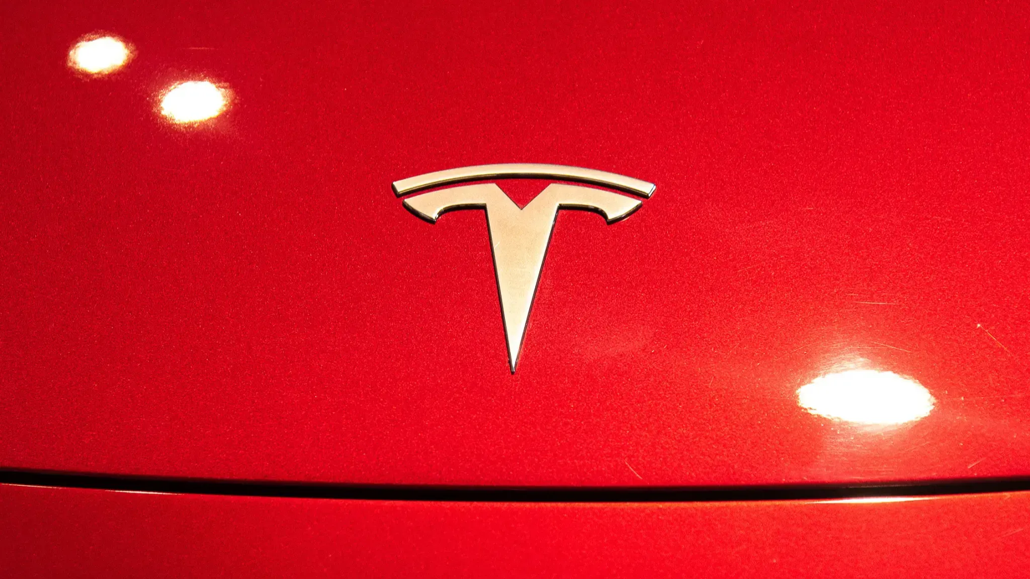 Суд в Майами признал Tesla частично ответственной за смертельное ДТП