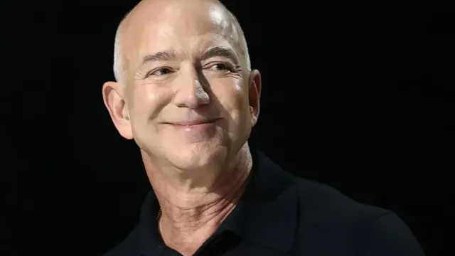 Джефф Безос купил стартап Generalу Agents