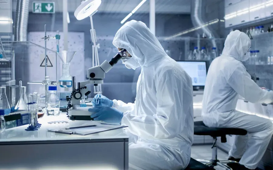 Комисия Lancet не исключила лабораторного происхождения COVID-19