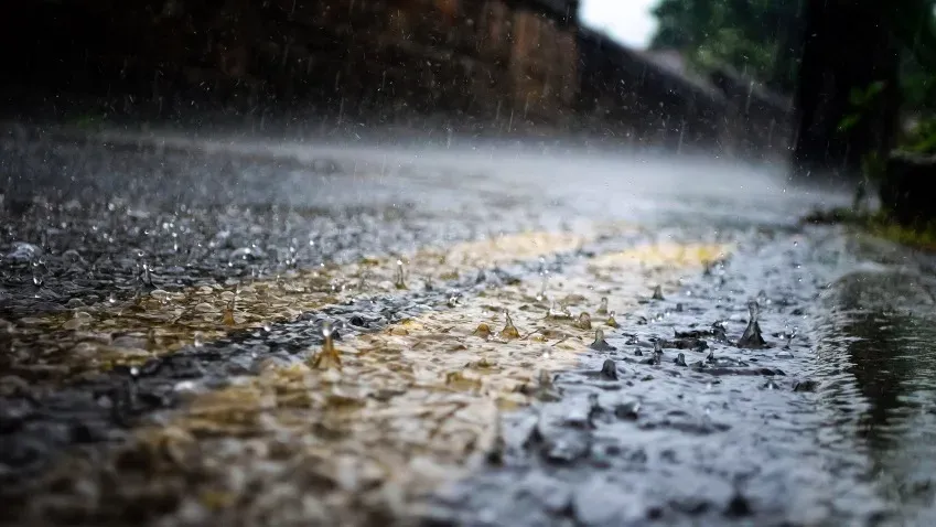 Кандидат химических наук объяснила непригодность употребления дождевой воды