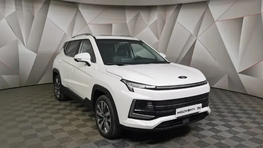 Автозавод «Москвич» повысил стоимость автомобилей на десятки тысяч рублей