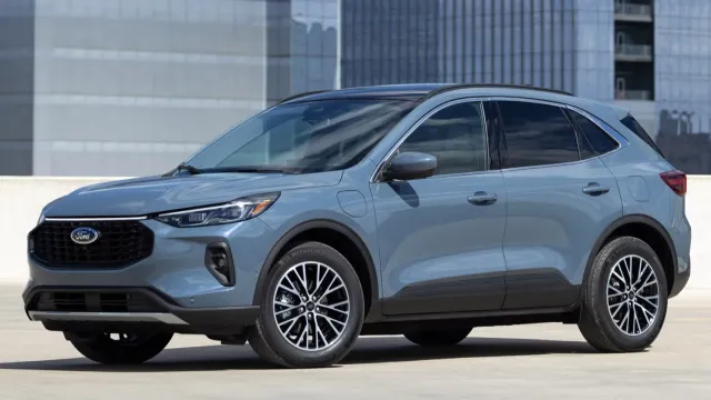 Автомобиль Ford Escape может вернуться на рынок в качестве электромобиля