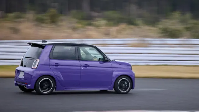 Honda представила доступный электрический хот-хэтч Super-One