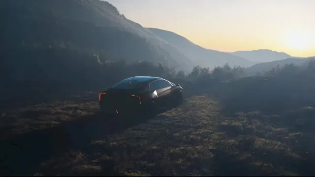 Kia намекнула на новый спортивный седан после показа электромобилей