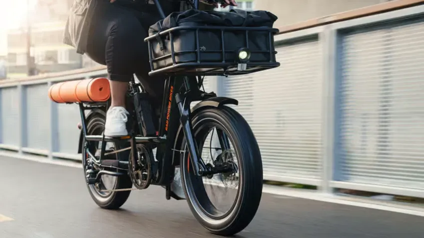 Rad Power Bikes выпустила электровелосипед RadRunner Max