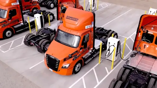 Электрические грузовики помогают удерживать сотрудников в логистике Электрические грузовики помогают удерживать сотрудников в логистике