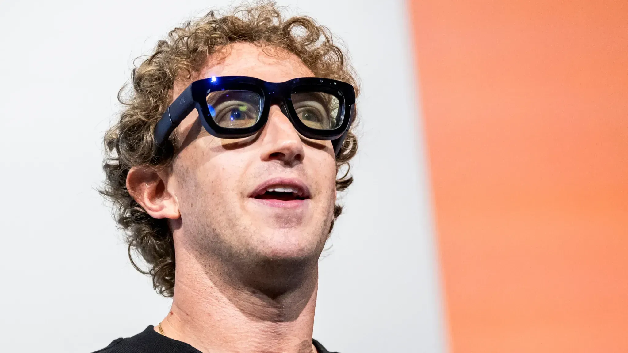 Компания Meta* строит центры ИИ и тратит сотни миллиардов долларов