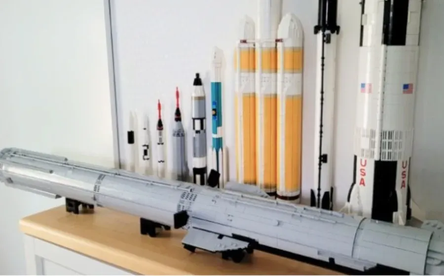 Энтузиасты собрали из конструктора точную копию ракеты SpaceX