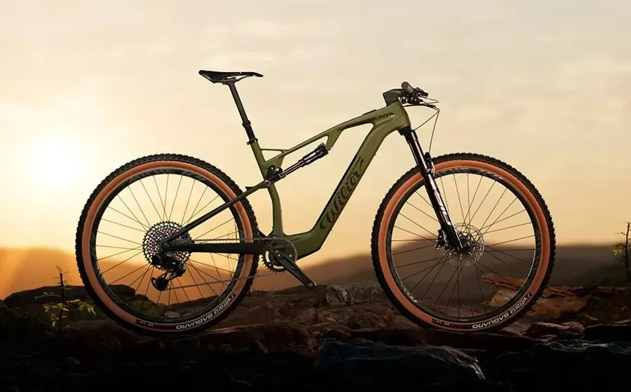 Wilier анонсировала суперлёгкий электрический горный велосипед Urta Hybrid