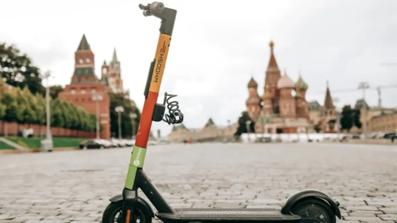 Whoosh логотип. Самокаты вуш москва. Электросамокаты whoosh. Электросамокат whoosh. Компания woosh.