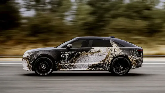 Range Rover представил первые изображения электрического гран-тура GT