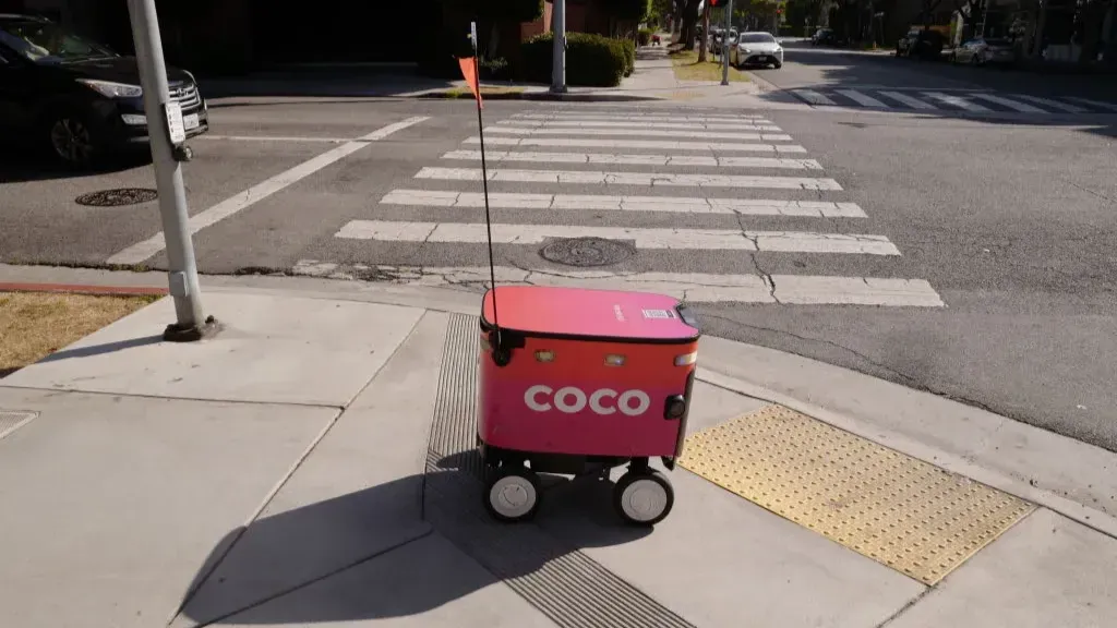 Coco Robotics и OpenAI развивают ИИ для доставки