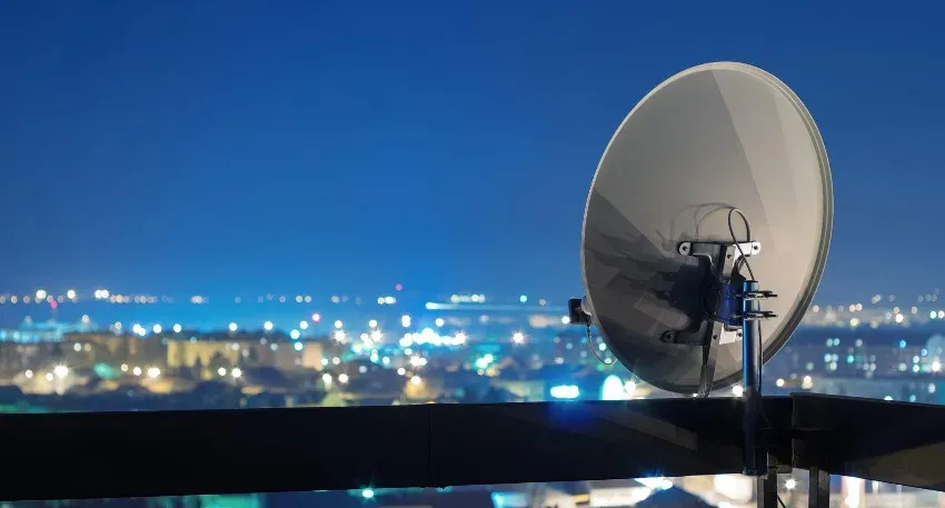Американская компания Intelsat отключила ТВ-спутники и ограничила доступ к каналам ВГТРК, Первый...