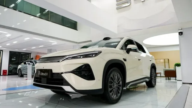 Новый электромобиль BYD заряжается до 70 процентов за пять минут Новый электромобиль BYD заряжается до 70 процентов за пять минут