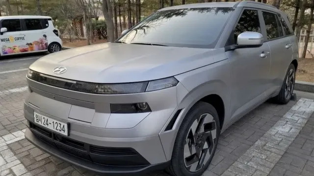 В Сеть попали первые фото Hyundai Kona третьего поколения В Сеть попали первые фото Hyundai Kona третьего поколения