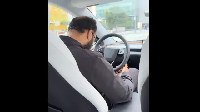 В Сан-Франциско водитель Tesla Robotaxi заснул за рулём с пассажиром