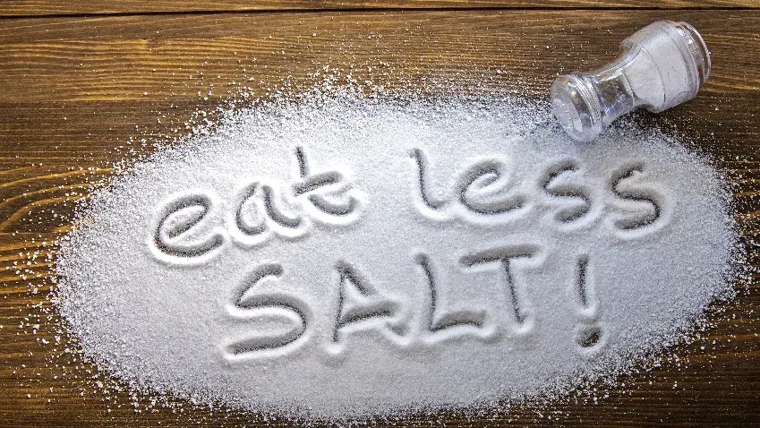 Ученые рассказали, как соль влияет на развитие сердечно-сосудистых заболеваний