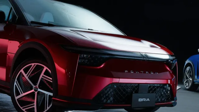 Mitsubishi представила новый электрический кроссовер ASX VR-e от Foxconn Mitsubishi представила новый электрический кроссовер ASX VR-e от Foxconn