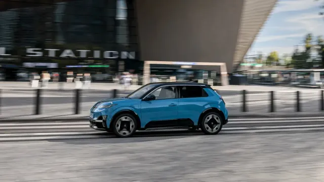 Nissan готовит к выпуску новый бюджетный электромобиль Wave