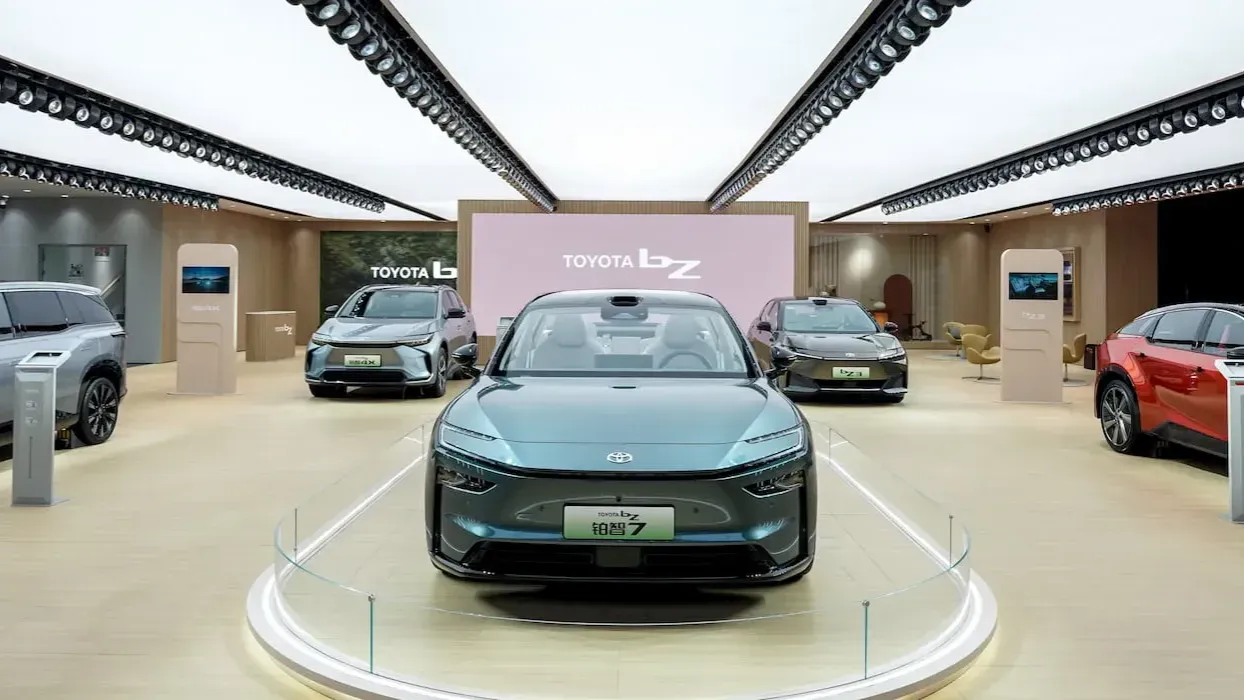 Toyota начала строительство завода Lexus по выпуску электромобилей в Китае