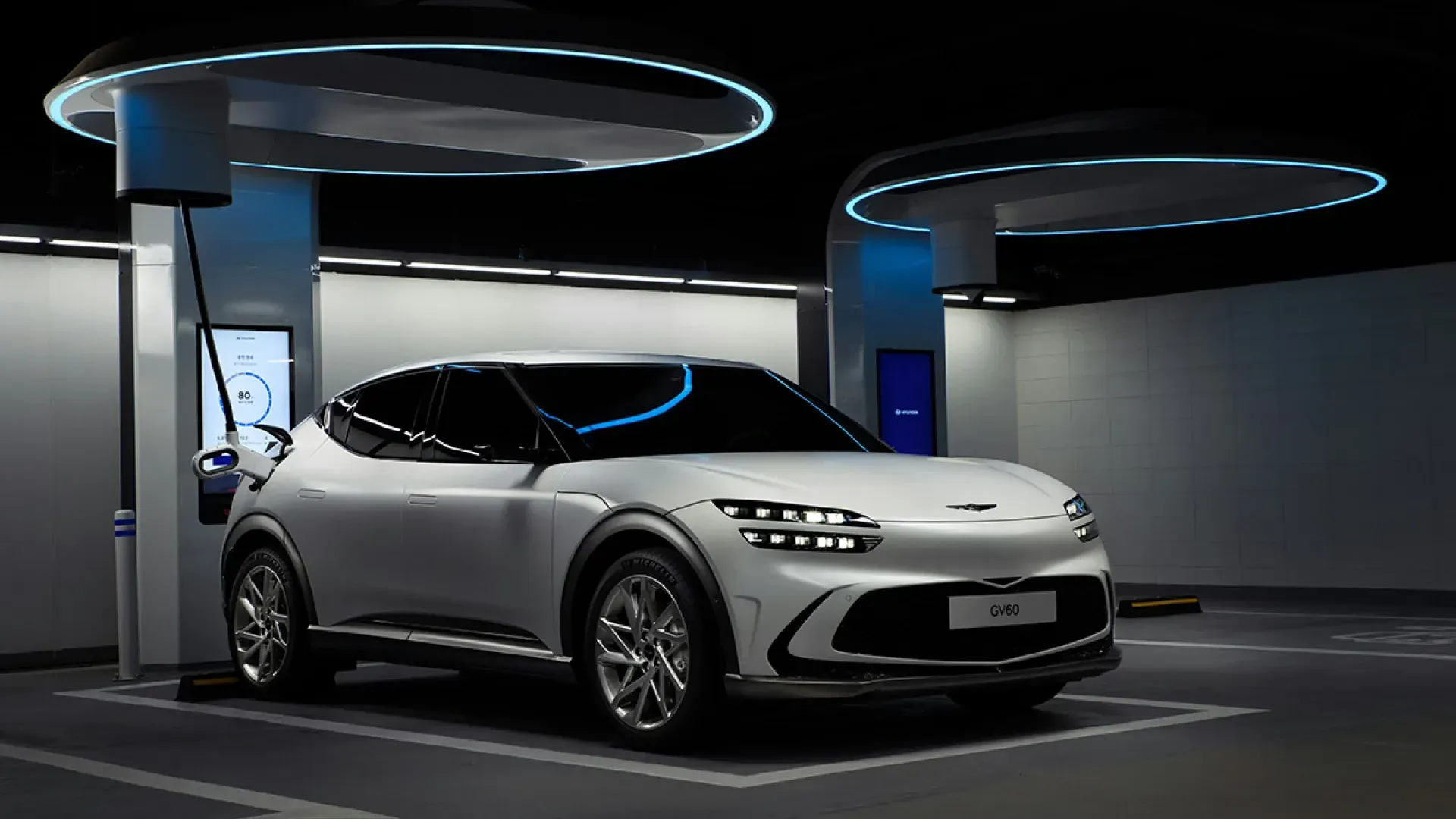 Электромобили станут экологичнее бензиновых машин уже через два года