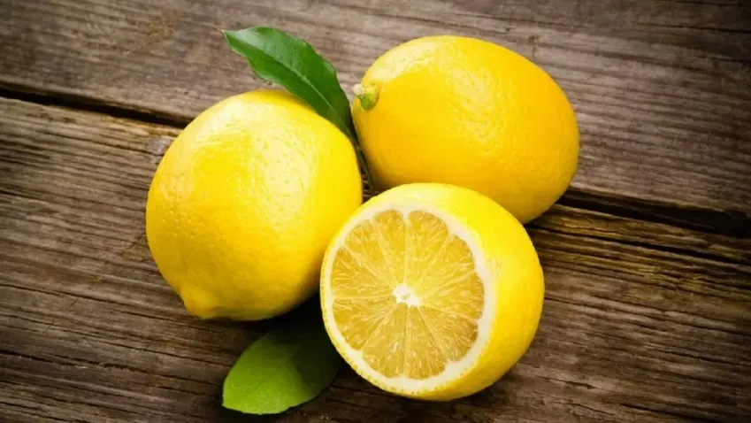 «ИноСМИ» сообщил о секретном действии на организм замороженного лимона