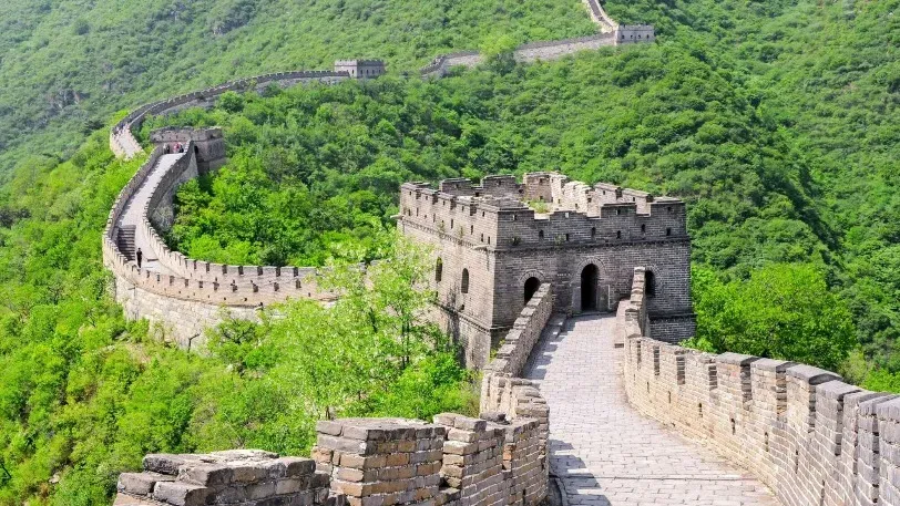 В Великой Китайской стене обнаружено 130 потайных дверей