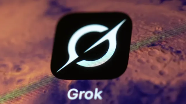 Новая версия ChatGPT начала использовать материалы Grokipedia