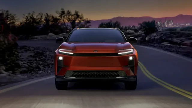 Toyota представит новый электрический внедорожник C‑HR 2026 года