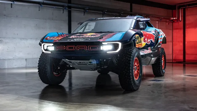 Ford представил прототип Raptor T1