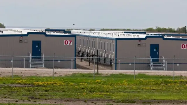 Компания из тюремного сектора строит деревни для рабочих на стройках дата-центров