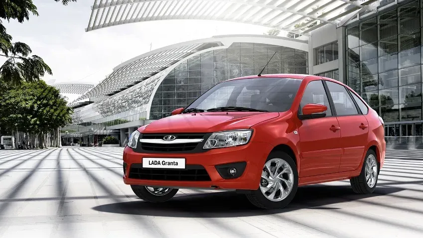 «АвтоВАЗ» поставит дилерам новую Lada Granta к 2025 году