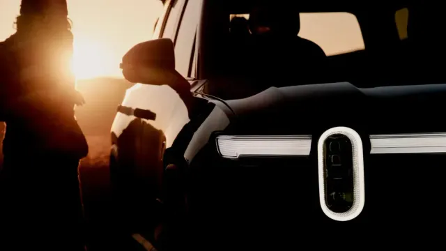 OSHA начала расследование после гибели рабочего на складе Rivian