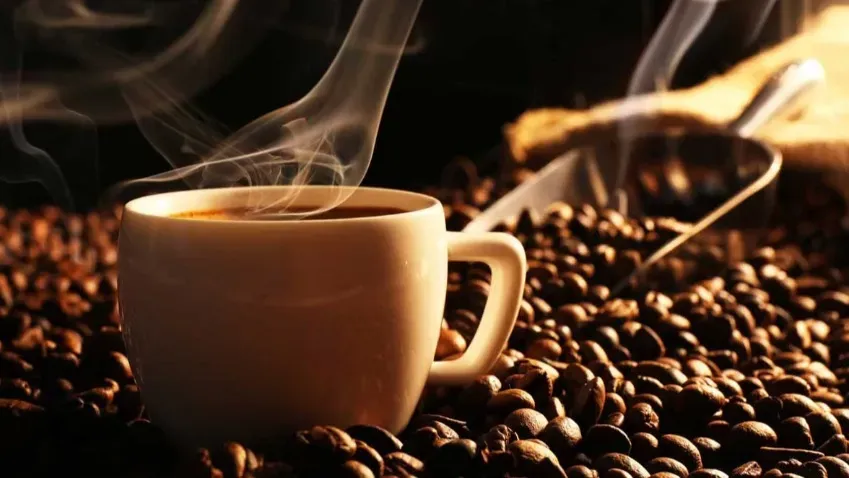 Ученые рассказали, на сколько процентов кофе снижает риск ранней смерти