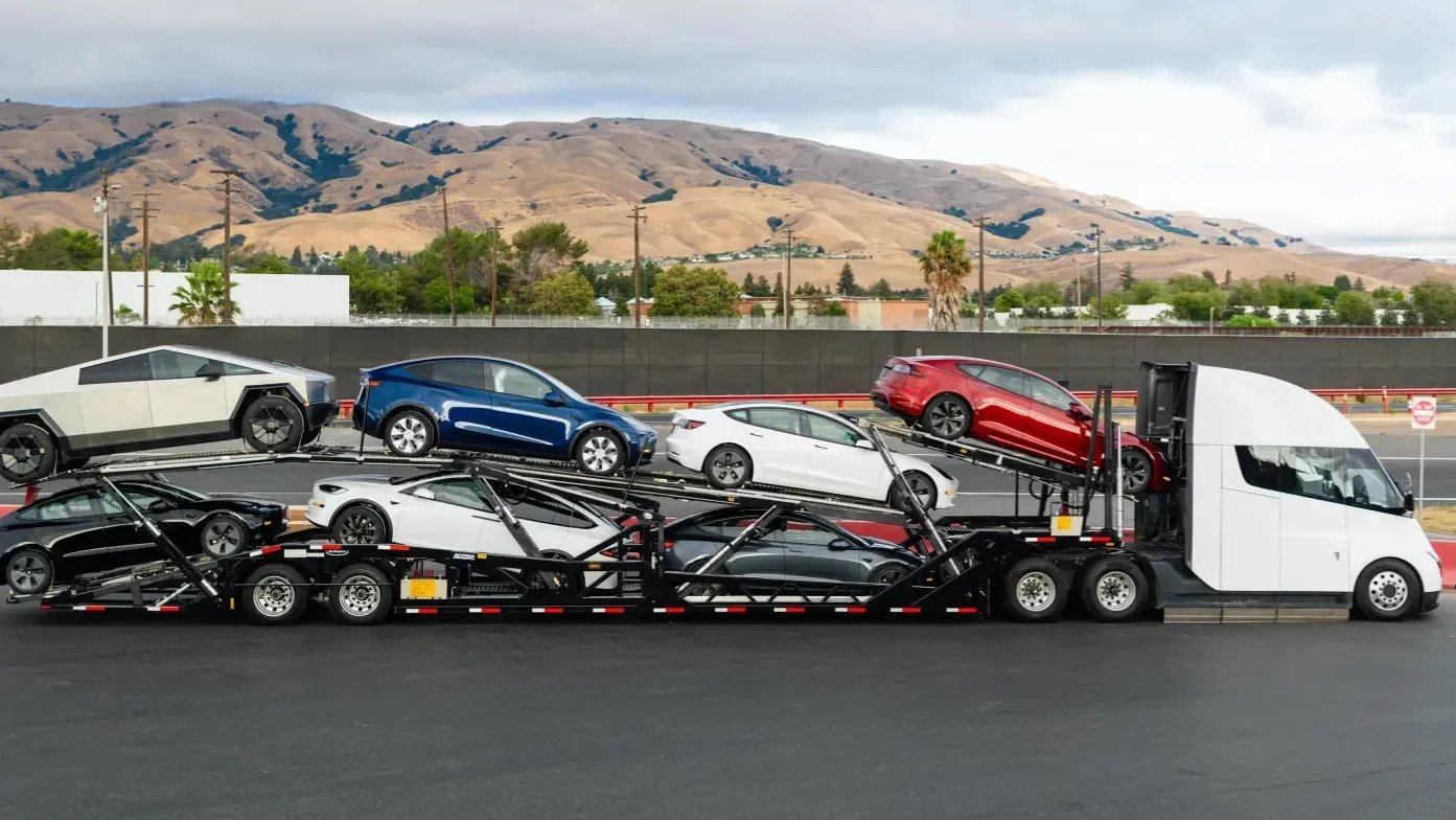 Tesla запускает стимулы на фоне снижения спроса на электромобили