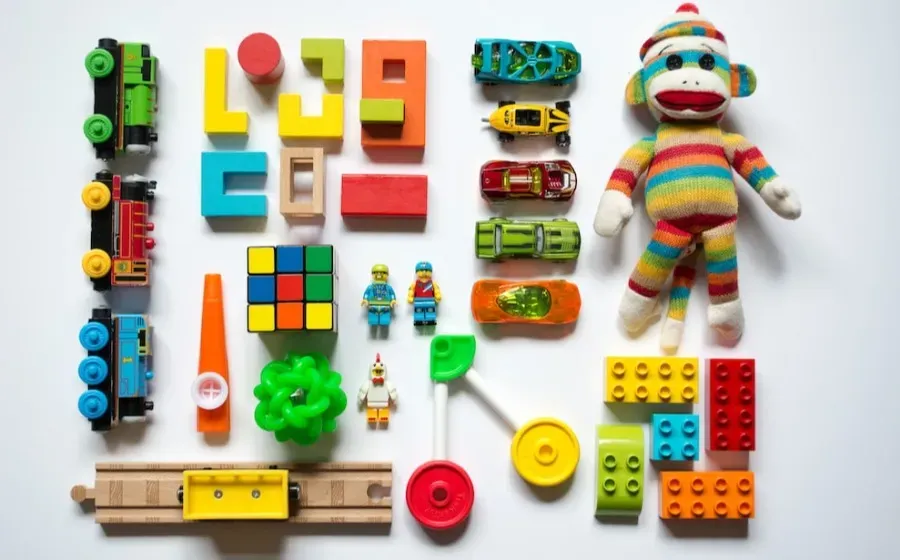 Новосибирские учёные изучили влияние антистресс-игрушек на когнитивные способности детей