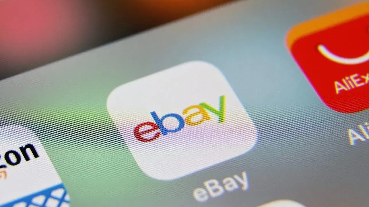 eBay приобрела стартап Caramel для оформления сделок по покупке авто