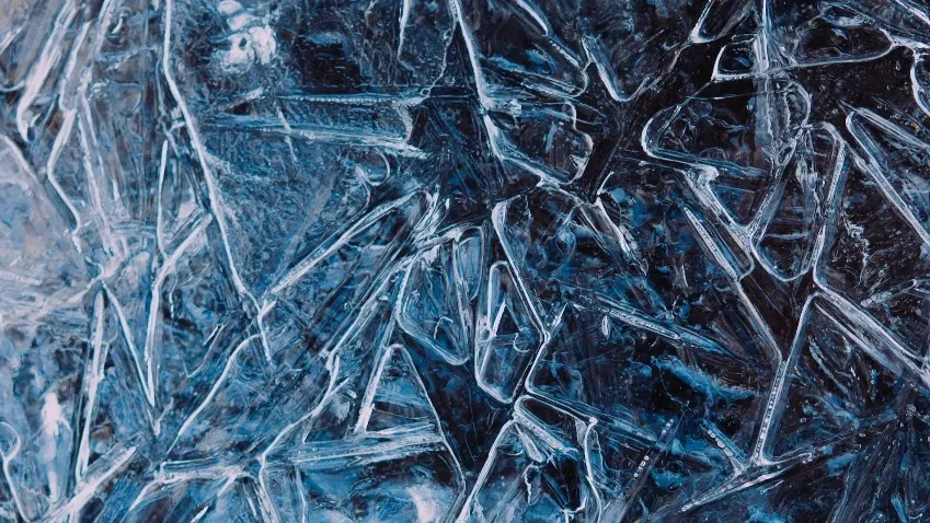 Science: Учёные открыли новую форму аморфного льда с иной плотностью